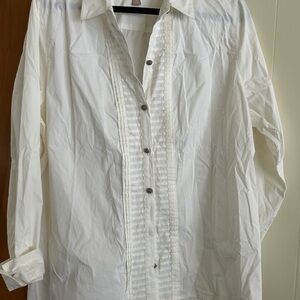 “Vintage” long sleeved white dress shirt